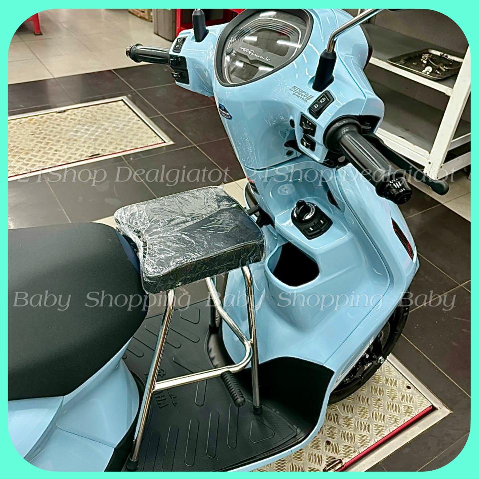 Ghế Đôn Ngồi Xe Máy Cho Bé Trên 2 Tuổi - Loại Inox Dày Có Gác Chân Dành Cho Nhiều Dòng Xe Tay Ga, Xe Máy Điện-duoc-ban-tai-2TShop.Dealgiatot