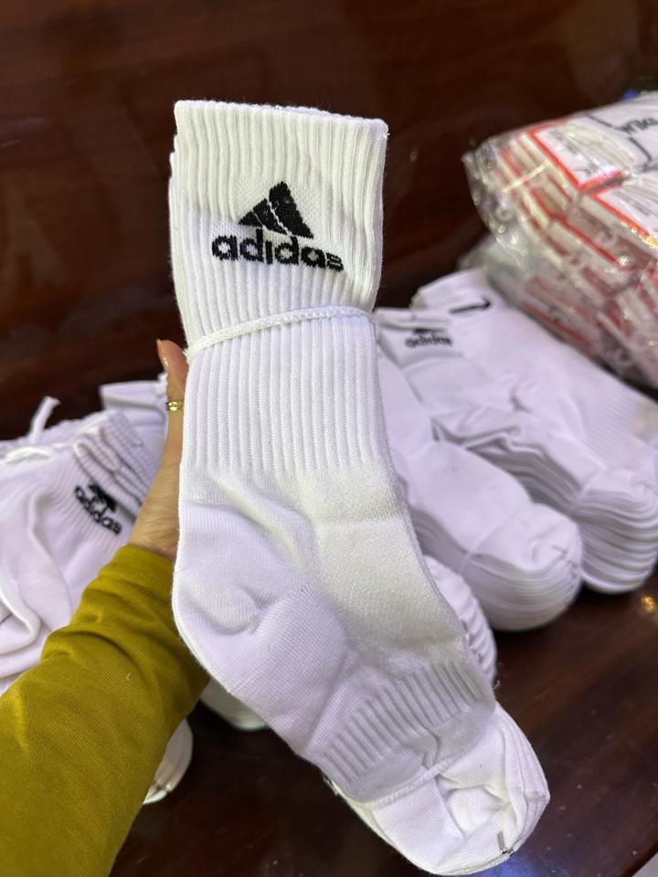 Tất cổ CAO-duoc-ban-tai-Sân Bóng 82 Plus