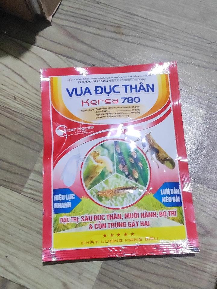 Vua đục thân-duoc-ban-tai-VTNN Quang Trung