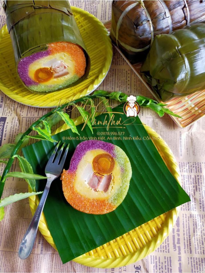 Bánh Tét Thập Cẩm-duoc-ban-tai-Lò Bánh MINH THƯ