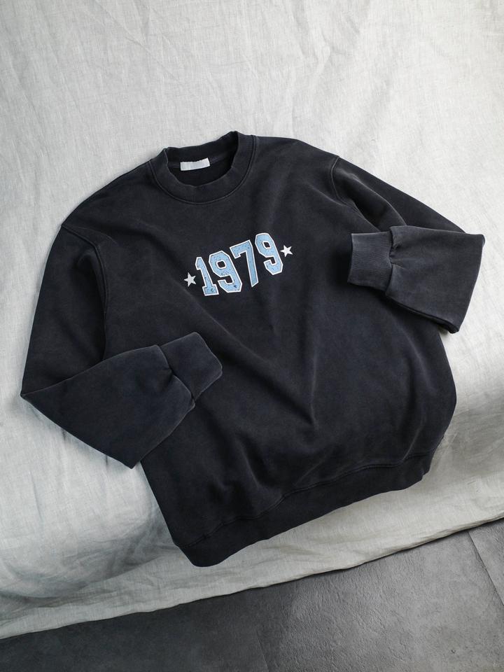 Áo nỉ da cá wash acid DENIMST 1979-duoc-ban-tai-𝗚𝗜𝗡 𝗕𝗢𝗨𝗧𝗜𝗤𝗨𝗘