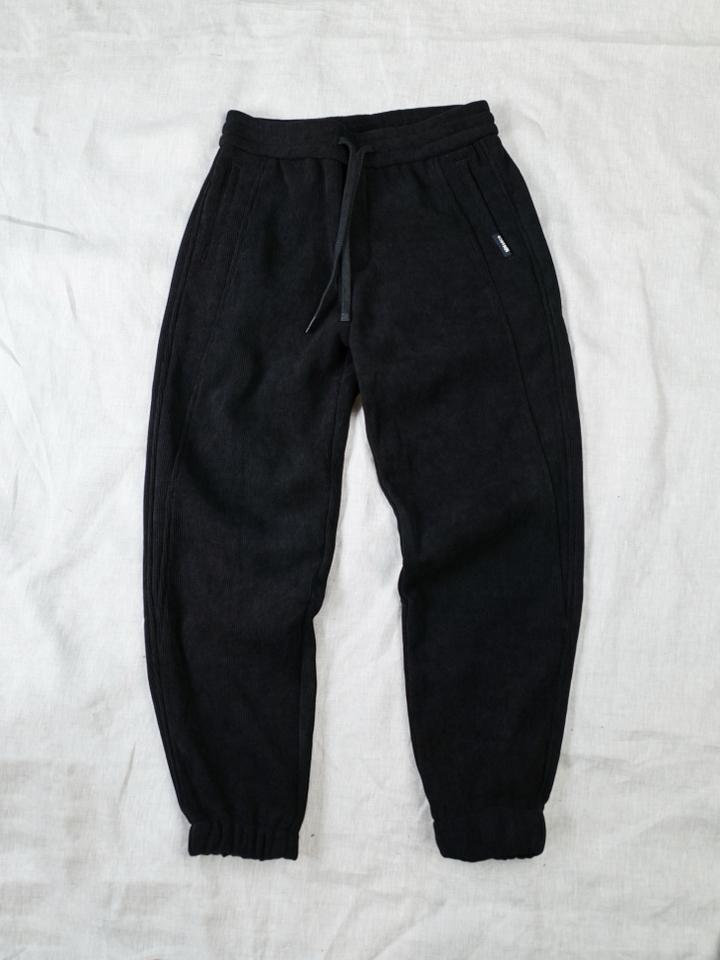 Quần jogger nhung lót lông MNs DNST 7020-duoc-ban-tai-𝗚𝗜𝗡 𝗕𝗢𝗨𝗧𝗜𝗤𝗨𝗘