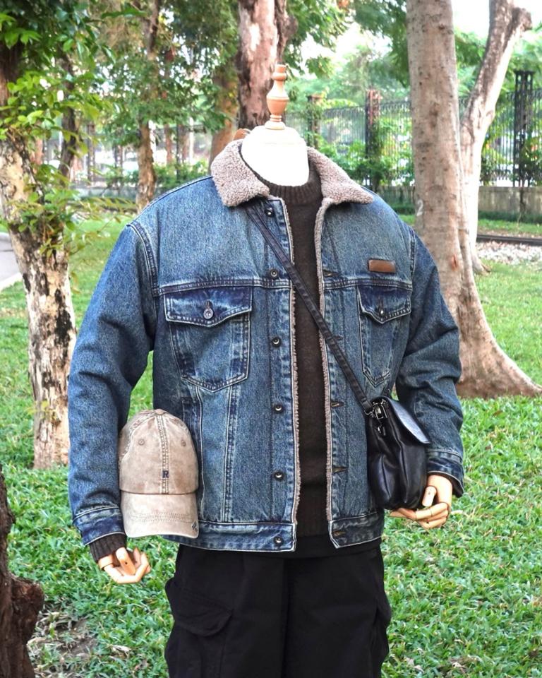 Áo khoác bò lông cừu tag da DNST 3127-duoc-ban-tai-𝗚𝗜𝗡 𝗕𝗢𝗨𝗧𝗜𝗤𝗨𝗘