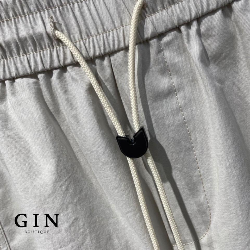 Quần baggy kaki dây U DNST 6622 - Ghi sáng-duoc-ban-tai-𝗚𝗜𝗡 𝗕𝗢𝗨𝗧𝗜𝗤𝗨𝗘