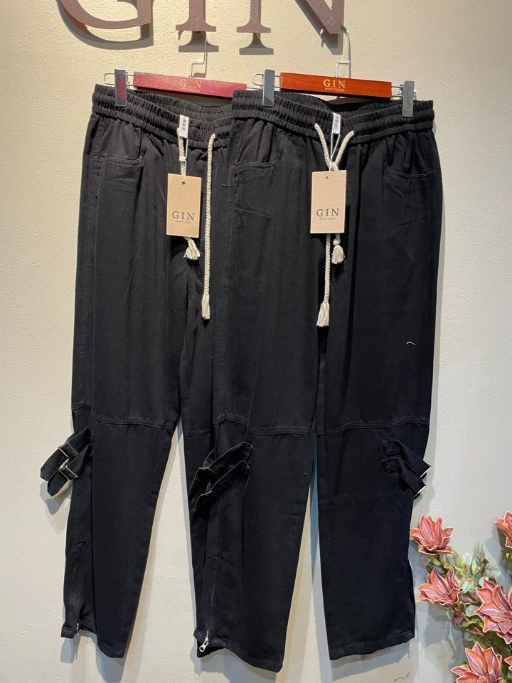 Quần jean gài GIN8035-duoc-ban-tai-𝗚𝗜𝗡 𝗕𝗢𝗨𝗧𝗜𝗤𝗨𝗘