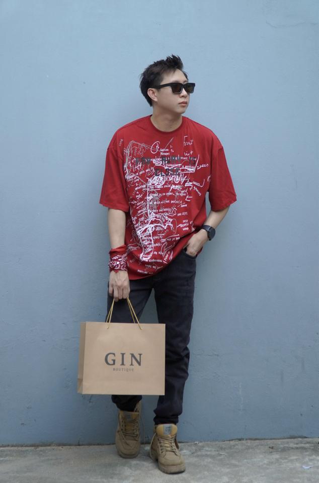 Áo thun unisex CLOSE DNST 207 - Đỏ-duoc-ban-tai-𝗚𝗜𝗡 𝗕𝗢𝗨𝗧𝗜𝗤𝗨𝗘