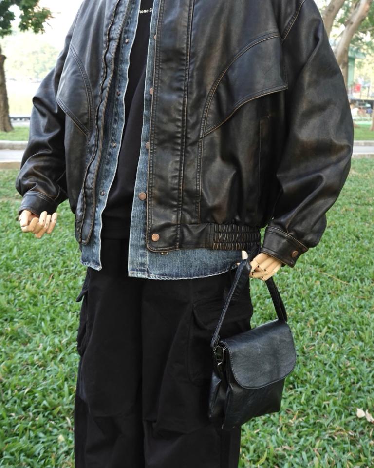 Áo khoác da nâu cổ đức bo chun DNST P05-duoc-ban-tai-𝗚𝗜𝗡 𝗕𝗢𝗨𝗧𝗜𝗤𝗨𝗘