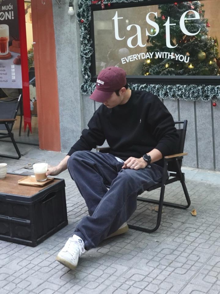 Áo nỉ lót lông thêu ngựa DNST 86048-duoc-ban-tai-𝗚𝗜𝗡 𝗕𝗢𝗨𝗧𝗜𝗤𝗨𝗘