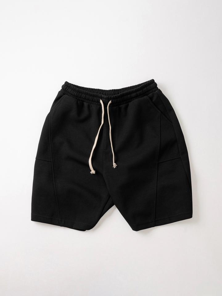 Quần short nỉ trượt DNST 692-duoc-ban-tai-𝗚𝗜𝗡 𝗕𝗢𝗨𝗧𝗜𝗤𝗨𝗘