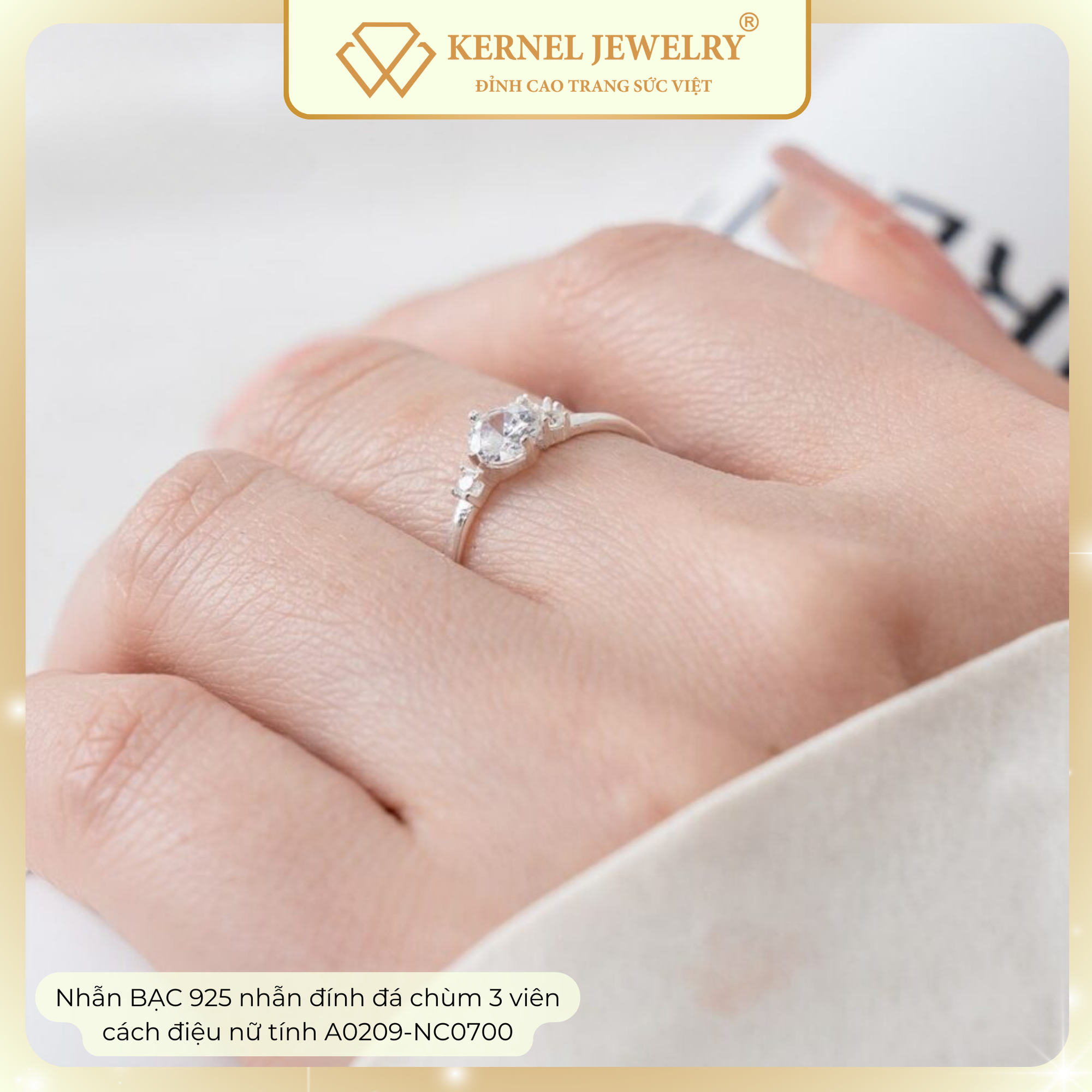 Nhẫn BẠC 925 nhẫn đính đá chùm 3 viên cách điệu nữ tính Kernel Jewelry A0209-NC0700-duoc-ban-tai-KERNEL JEWELRY ®️