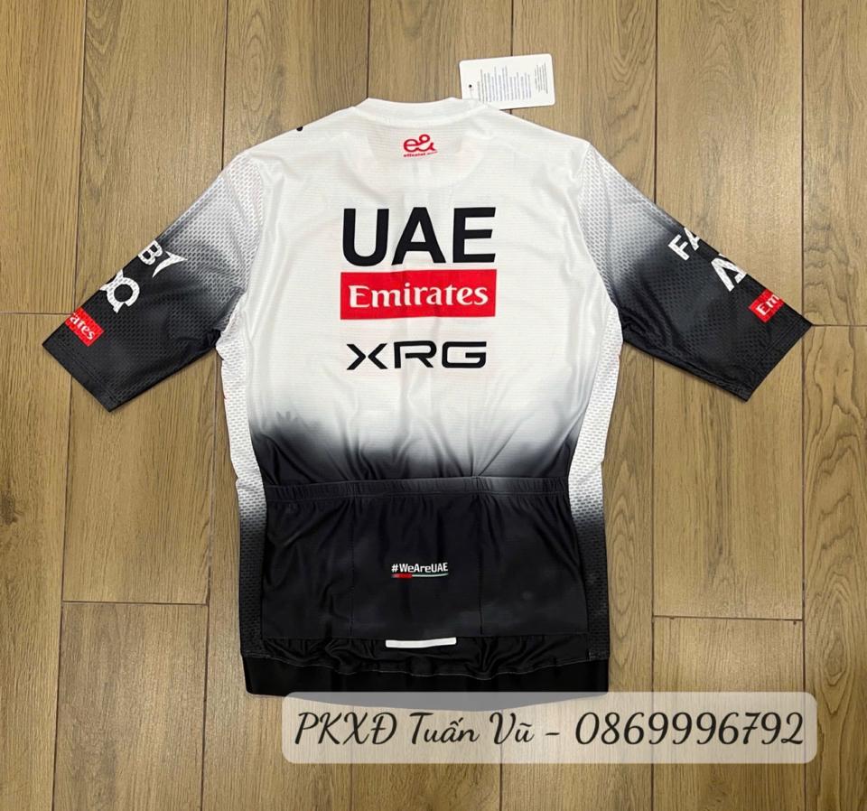 Áo đạp xe 37-duoc-ban-tai-Phụ Kiện Xe Đạp Tuấn Vũ