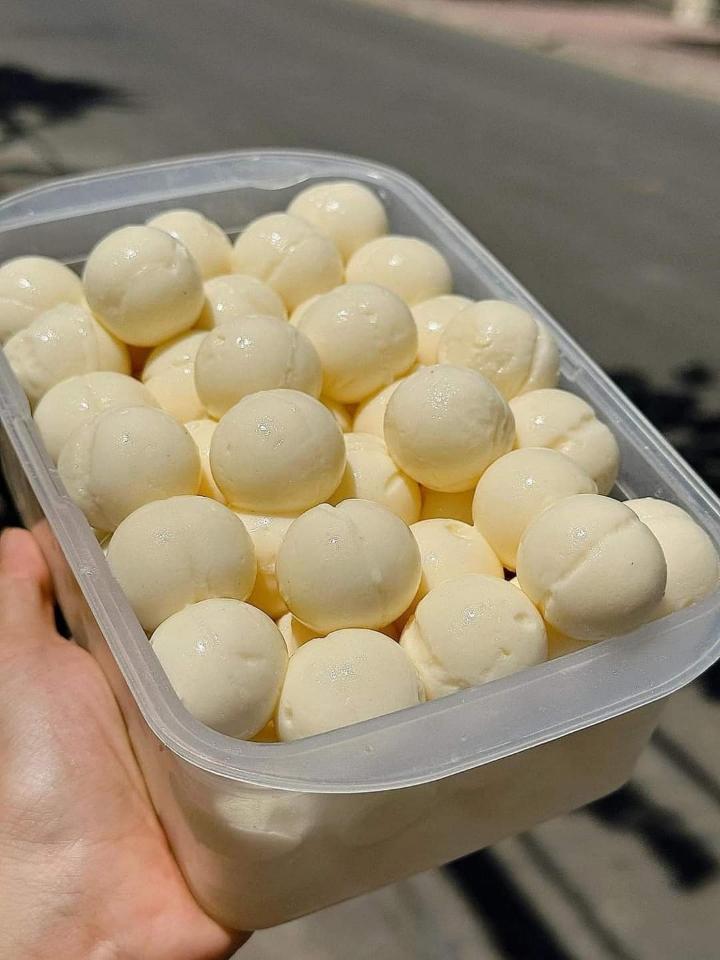 Cheeseball nhân phomai mặn-duoc-ban-tai-BES•TEA