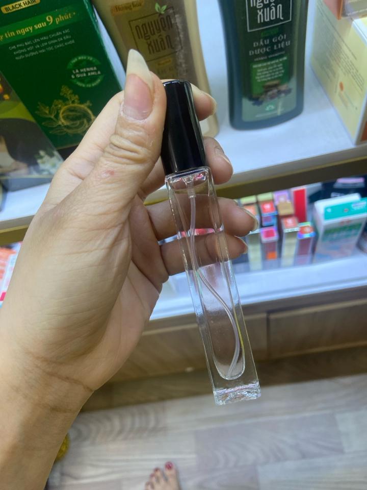 Chiếc goôd girl-duoc-ban-tai-Diễm My Cosmetics_ Mỹ Phẩm Chính Hãng 