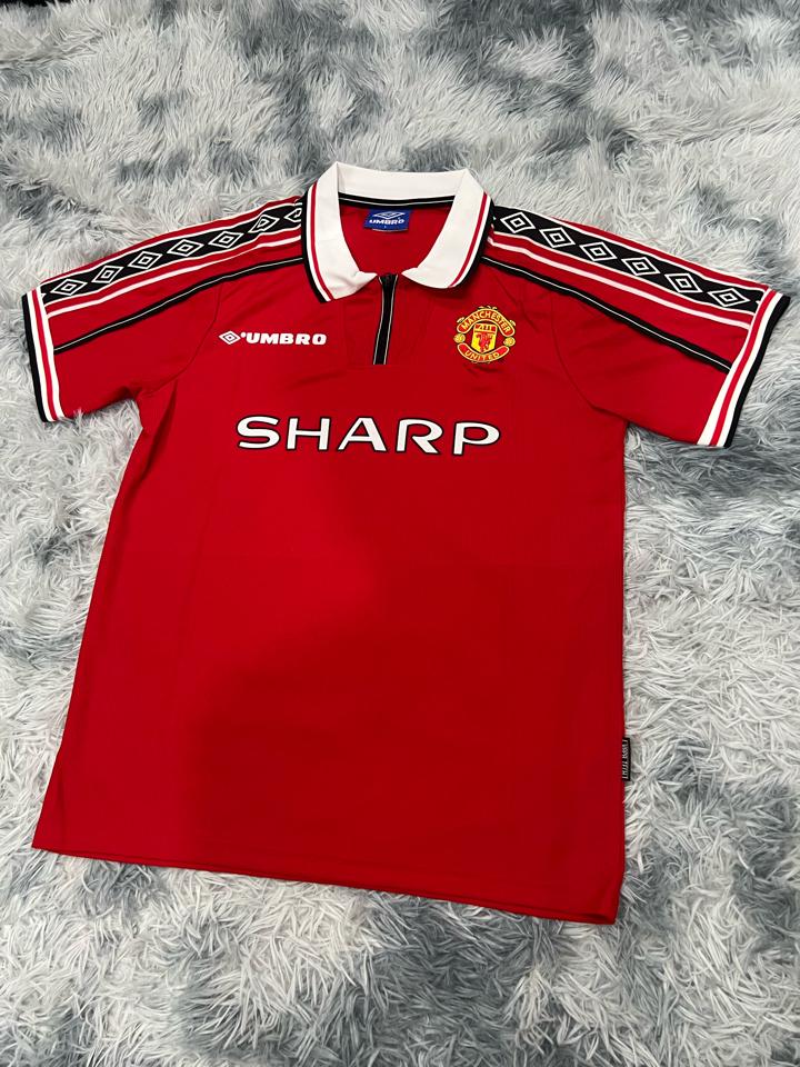 [Retro Player] Áo bóng đá Manchester United 1998-duoc-ban-tai-KYD - Outfit của bạn, gu của KYD
