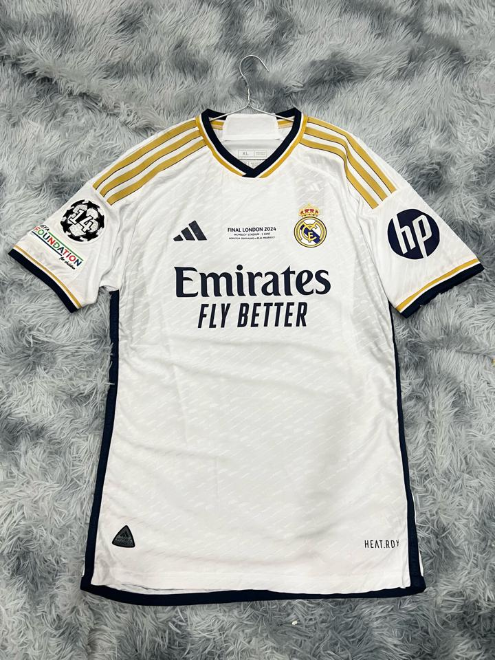 [Player] Áo bóng đá Real Madrid 2023/24 Bellingham-duoc-ban-tai-KYD - Outfit của bạn, gu của KYD
