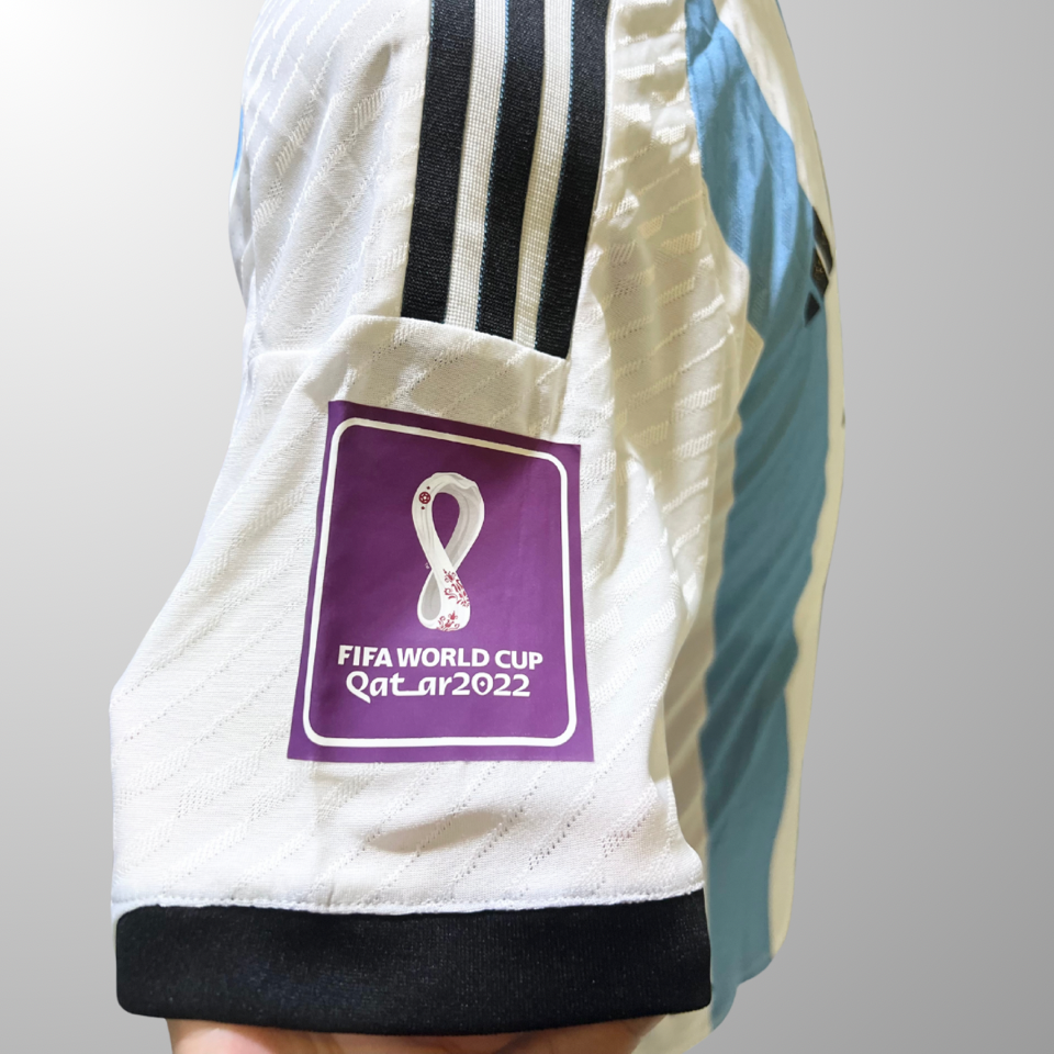 [Player] Áo Argentina WC 2022 Messi-duoc-ban-tai-KYD - Outfit của bạn, gu của KYD