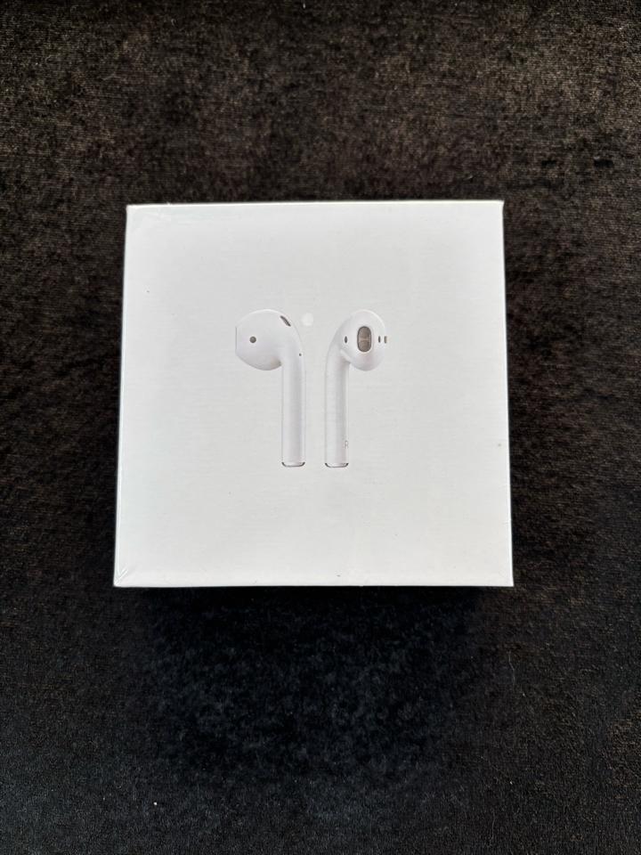 Airpods 2 Rep 1-1-duoc-ban-tai-Táo chất store