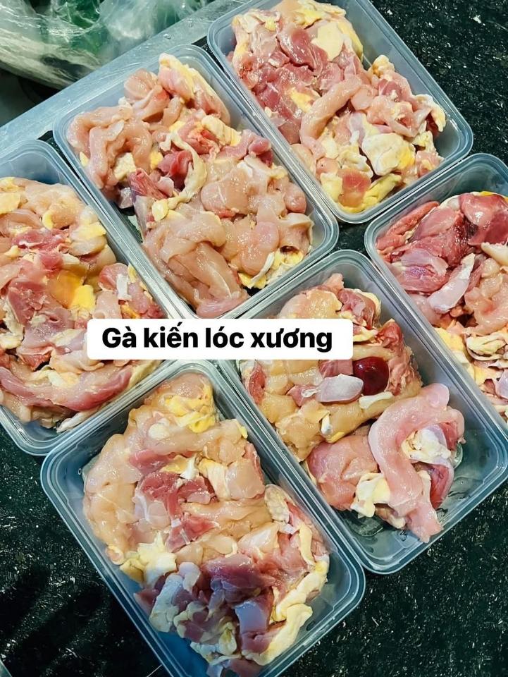 Gà lóc xương -duoc-ban-tai-Green life food huế