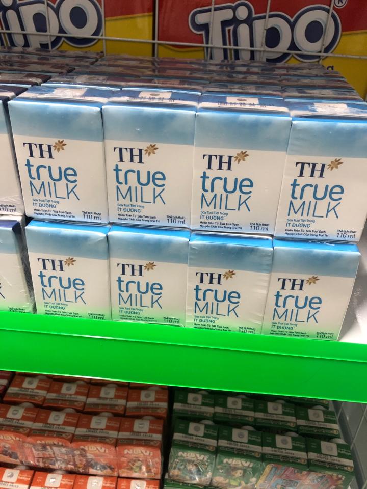 sữa TH ít đường 110ml-duoc-ban-tai-ÁNH HỒNG MART
