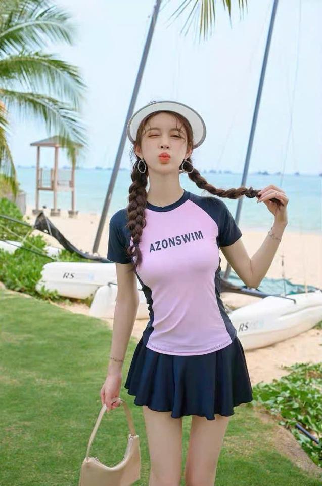 Set váy tay ngắn-duoc-ban-tai-𝐁𝐈𝐊𝐈𝐍𝐈 𝟏𝟗𝟗𝟗