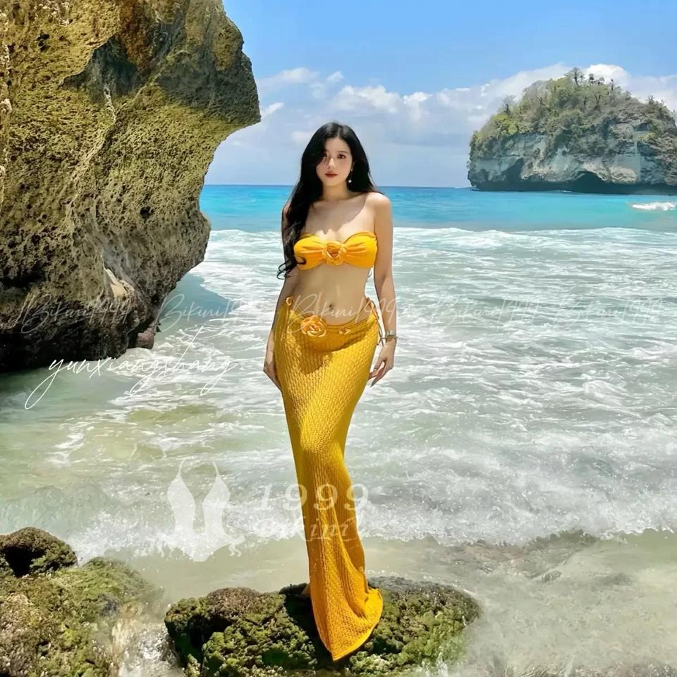 3 mảnh vàng phối choàng-duoc-ban-tai-𝐁𝐈𝐊𝐈𝐍𝐈 𝟏𝟗𝟗𝟗