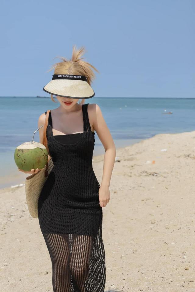 Áo lưới dài ko kèm áo trong-duoc-ban-tai-𝐁𝐈𝐊𝐈𝐍𝐈 𝟏𝟗𝟗𝟗