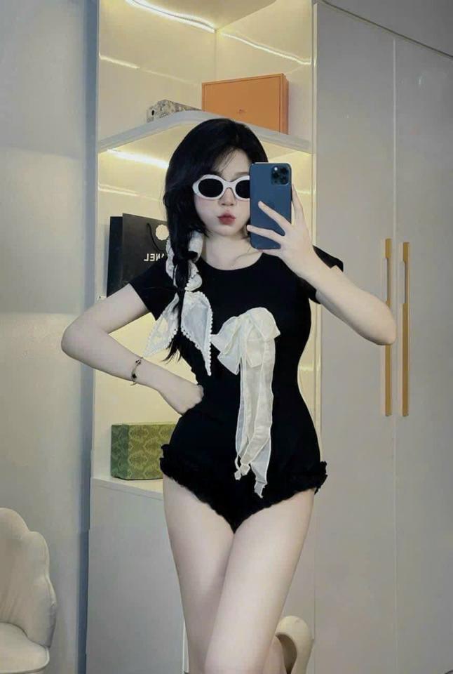 Liền nơ kèm khăn tuban-duoc-ban-tai-𝐁𝐈𝐊𝐈𝐍𝐈 𝟏𝟗𝟗𝟗