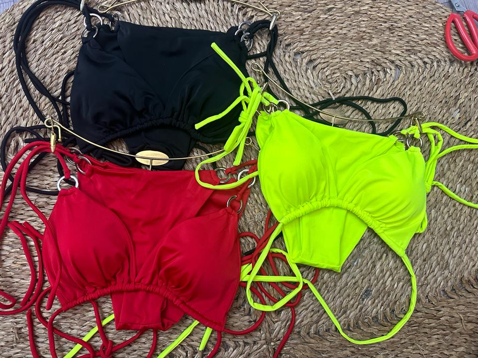 Bikini 2 mảnh đủ màu khoen-duoc-ban-tai-𝐁𝐈𝐊𝐈𝐍𝐈 𝟏𝟗𝟗𝟗