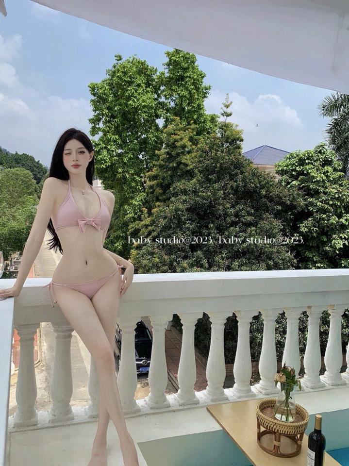 2 mảnh nơ hồng-duoc-ban-tai-𝐁𝐈𝐊𝐈𝐍𝐈 𝟏𝟗𝟗𝟗
