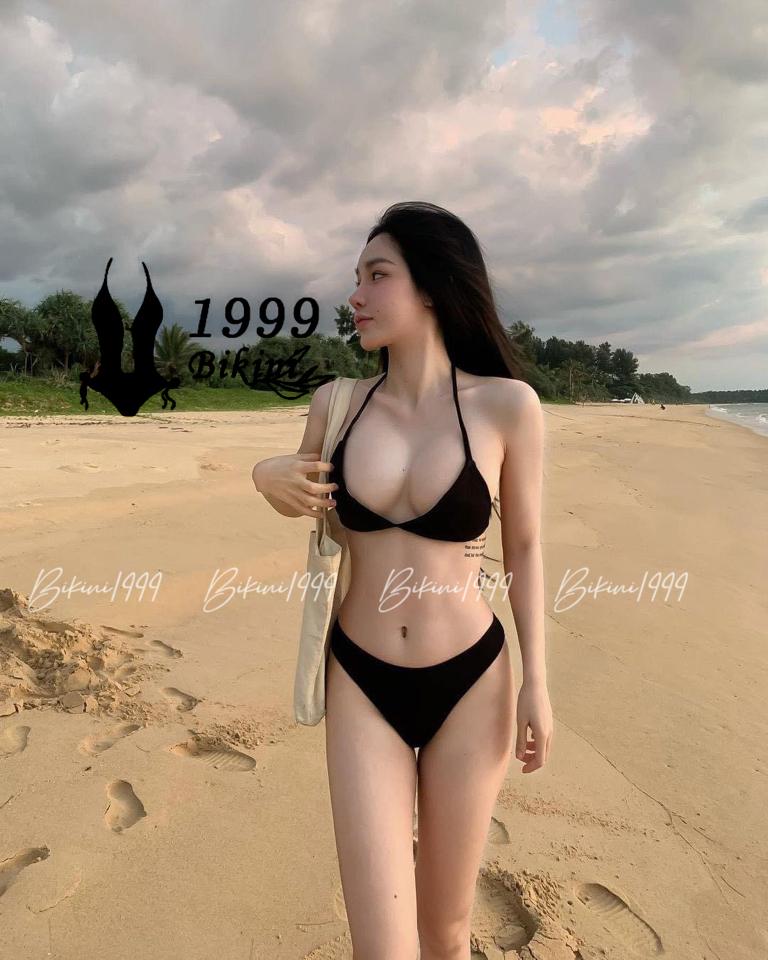 2 mảnh đen-duoc-ban-tai-𝐁𝐈𝐊𝐈𝐍𝐈 𝟏𝟗𝟗𝟗
