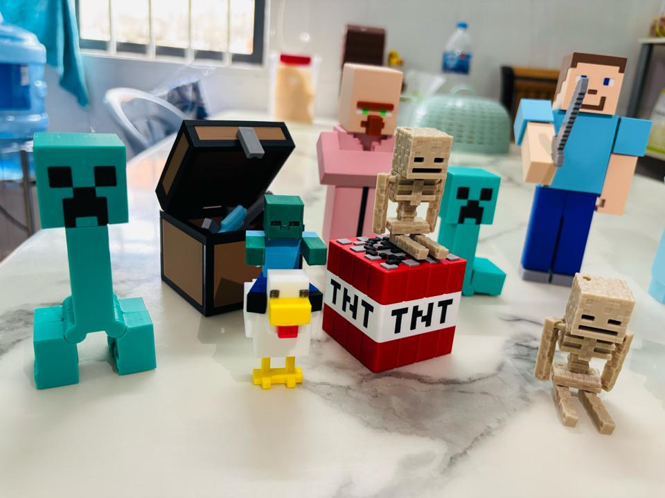 Minecraft Creeper-duoc-ban-tai-Lytran3D Gold Coast