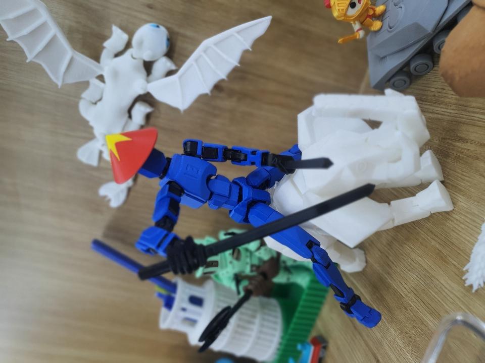 Con voi-duoc-ban-tai-Lytran 3D Printing