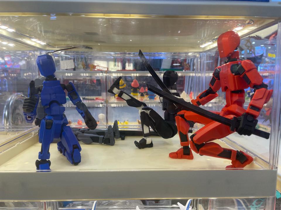 Dummy 200 27cm-duoc-ban-tai-Lytran 3D Printing