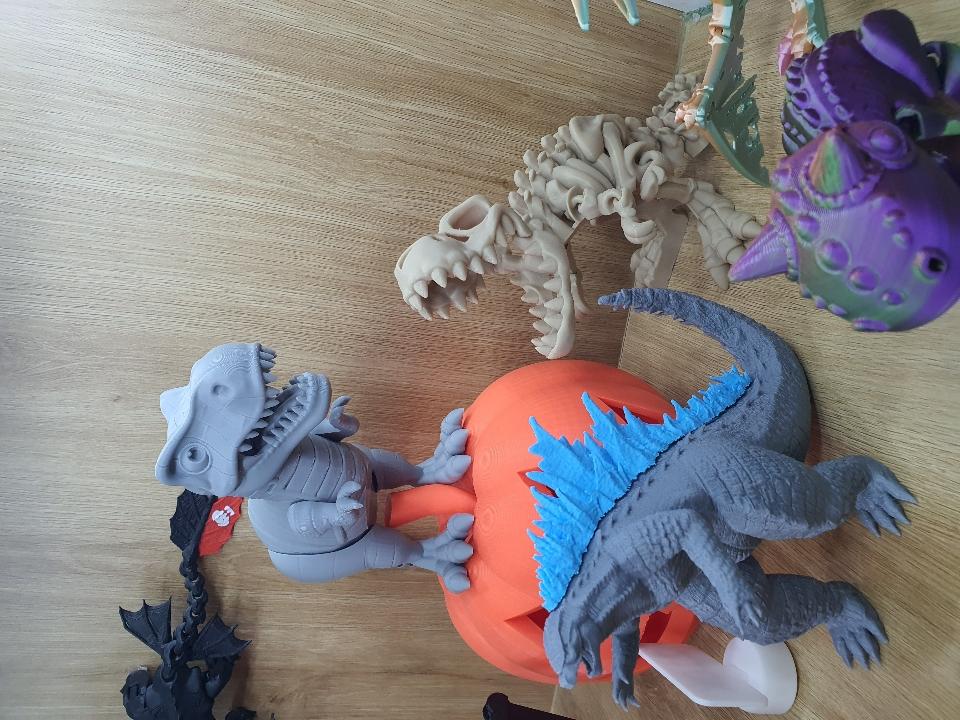 Khủng long T-Rex-duoc-ban-tai-Lytran 3D Printing