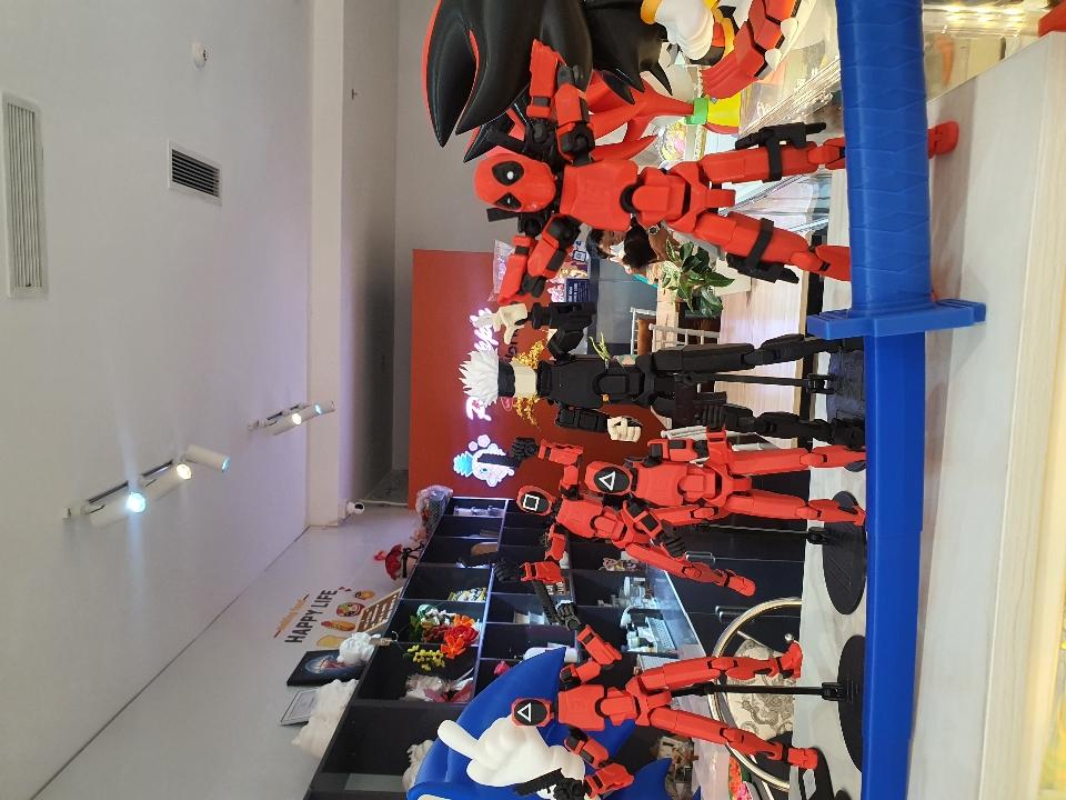 Dummy Gojo-duoc-ban-tai-Lytran3D Gold Coast