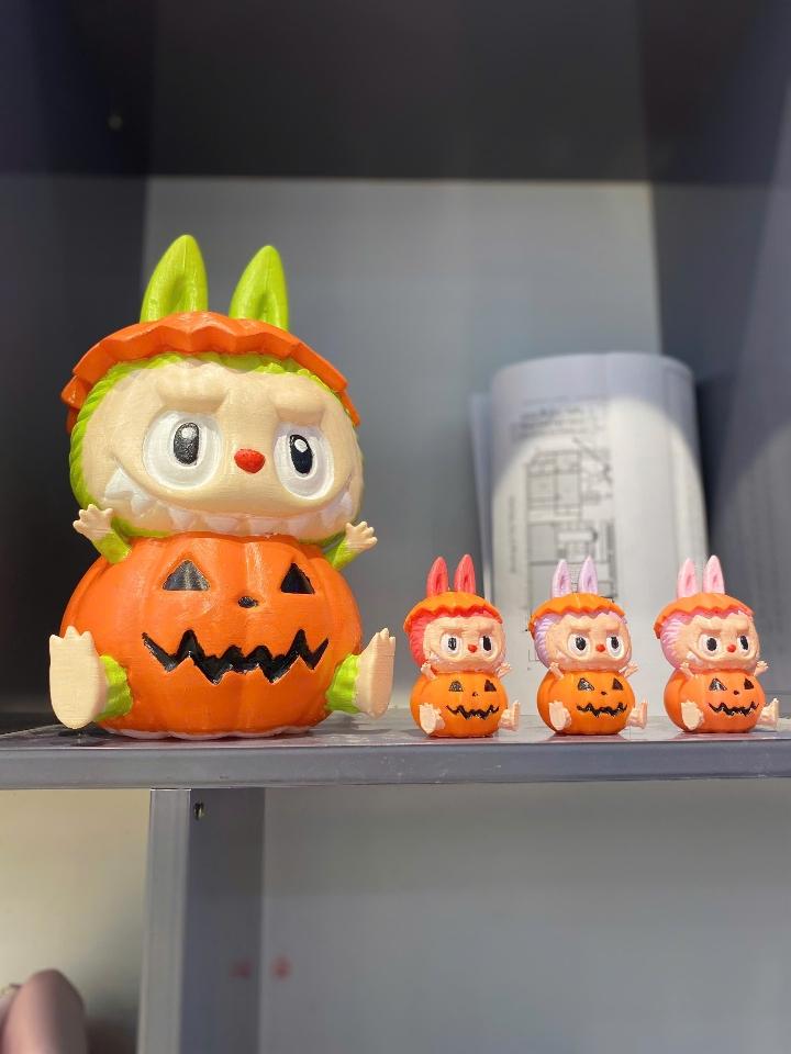 Labubu XL-duoc-ban-tai-Lytran 3D Printing