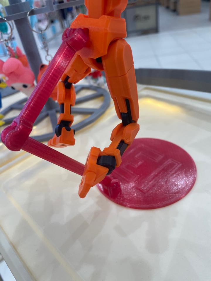 Bệ dummy nhỏ-duoc-ban-tai-Lytran 3D Printing