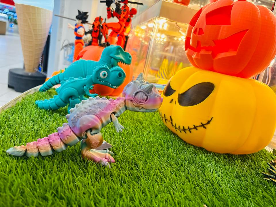 Khủng long 2 sừng Carnotaurus-duoc-ban-tai-Lytran 3D Printing