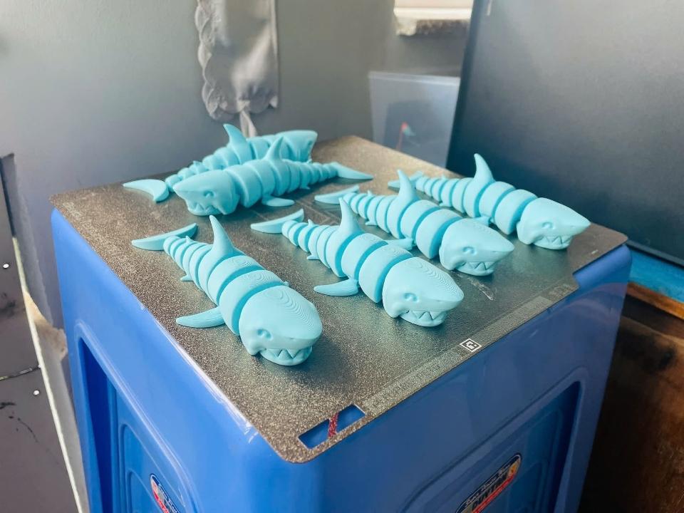 Cá mập xanh-duoc-ban-tai-Lytran 3D Printing