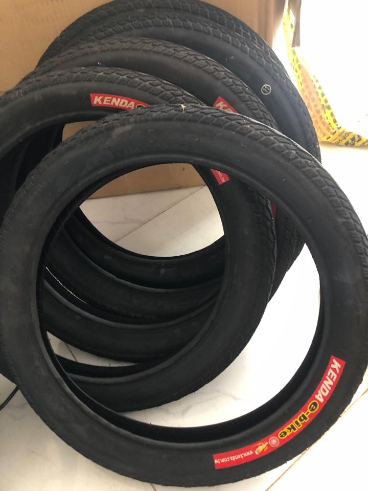 Vỏ 18/2.50-duoc-ban-tai-XE CHẠY ĐIỆN , XE ĐẠP ,PHỤ TÙNG