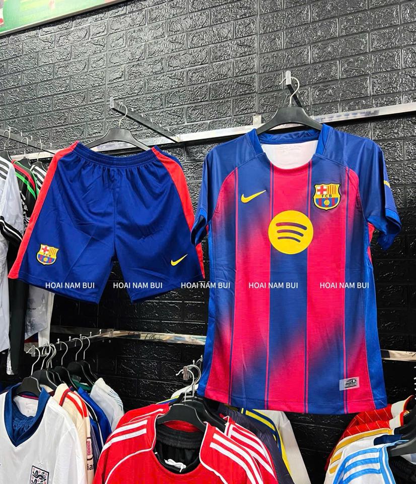 Bộ Barca 2026-duoc-ban-tai-DREAM SPORT