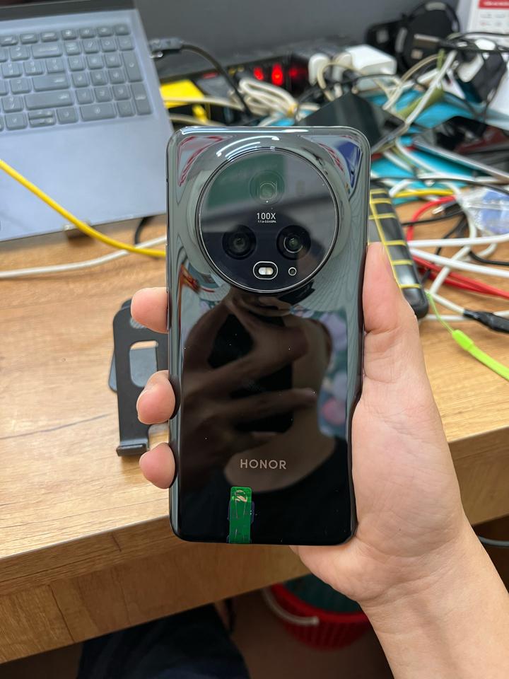 Magic 5 pro 8/256 quốc tế-duoc-ban-tai-Bèo Mobile Store
