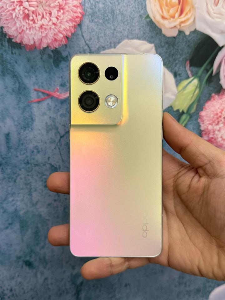 Reno 8 pro khôi-duoc-ban-tai-Bèo Mobile Store
