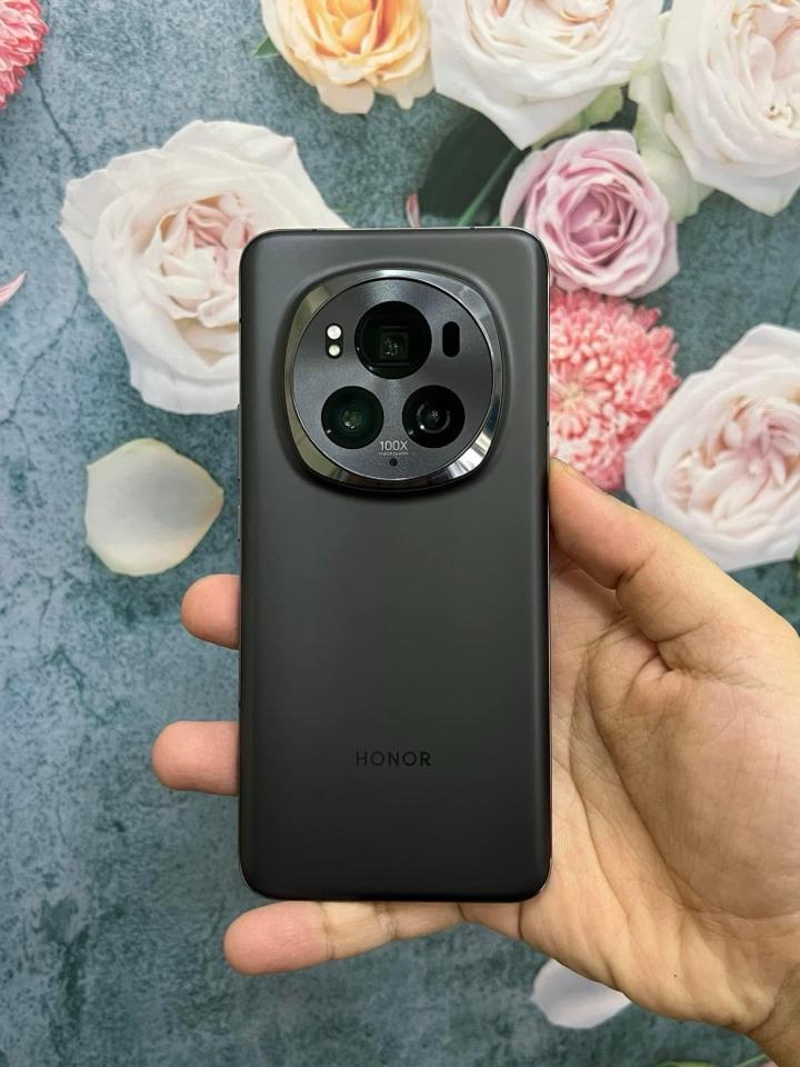 Magic 6 pro 12/256 đen mv-duoc-ban-tai-Bèo Mobile Store