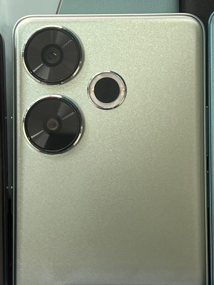 Turbo 3 xanh 12/256-duoc-ban-tai-Bèo Mobile Store