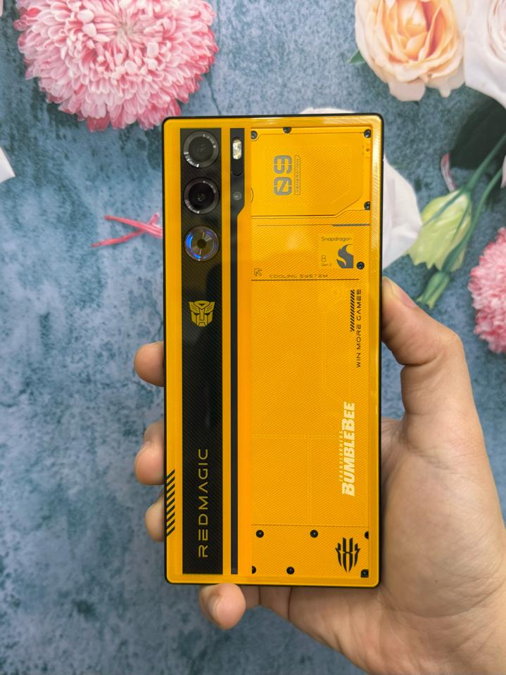 Redmagic 9 pro plus 16/512 có sạc-duoc-ban-tai-Bèo Mobile Store
