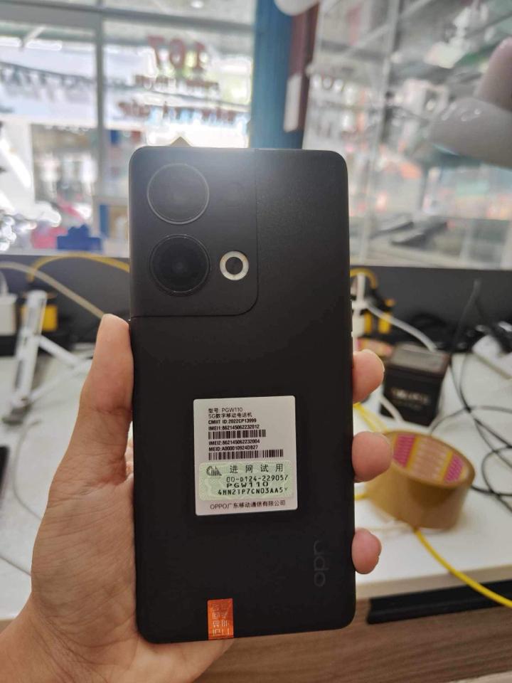 Reno 9 pp đen a việt-duoc-ban-tai-Bèo Mobile Store