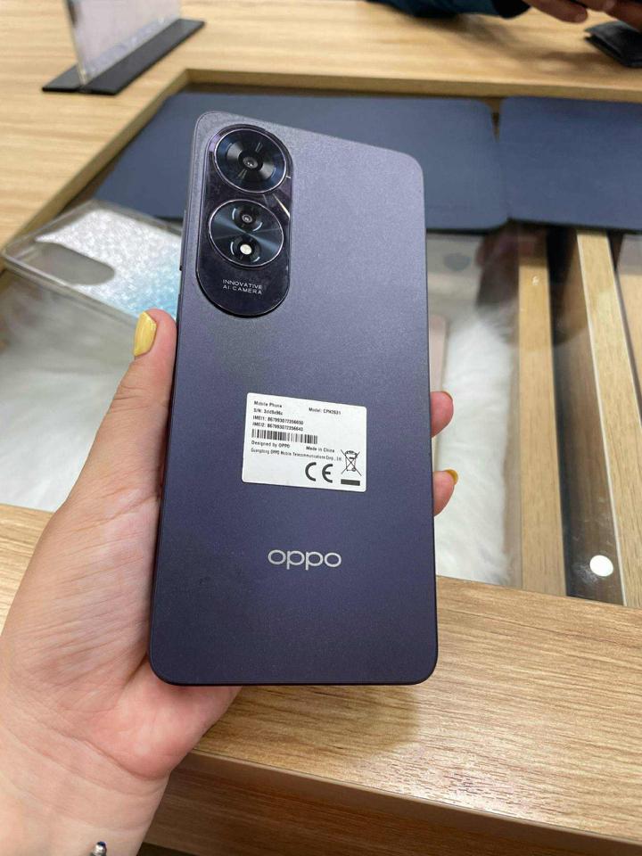 Oppo a60-duoc-ban-tai-Bèo Mobile Store