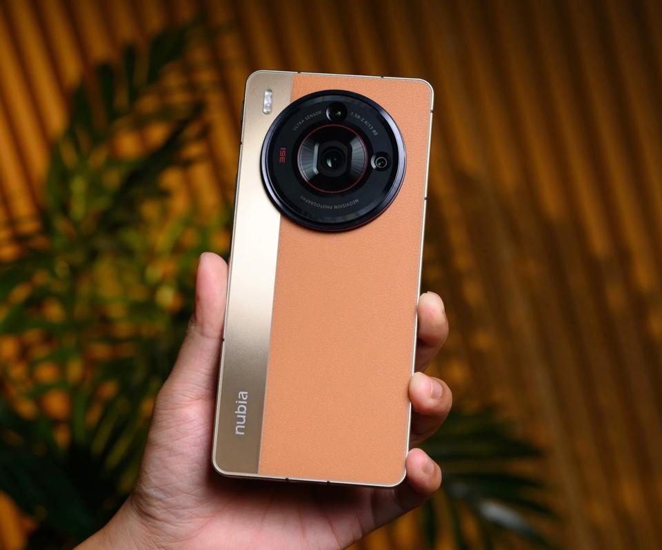 Z50S Pro 12/1Tb -duoc-ban-tai-Bèo Mobile Store