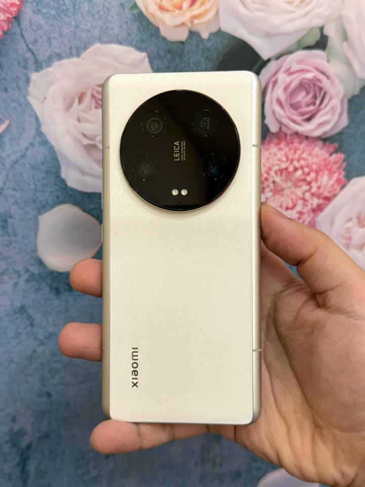 13 ultra 12/256 có sạc 90w-duoc-ban-tai-Bèo Mobile Store